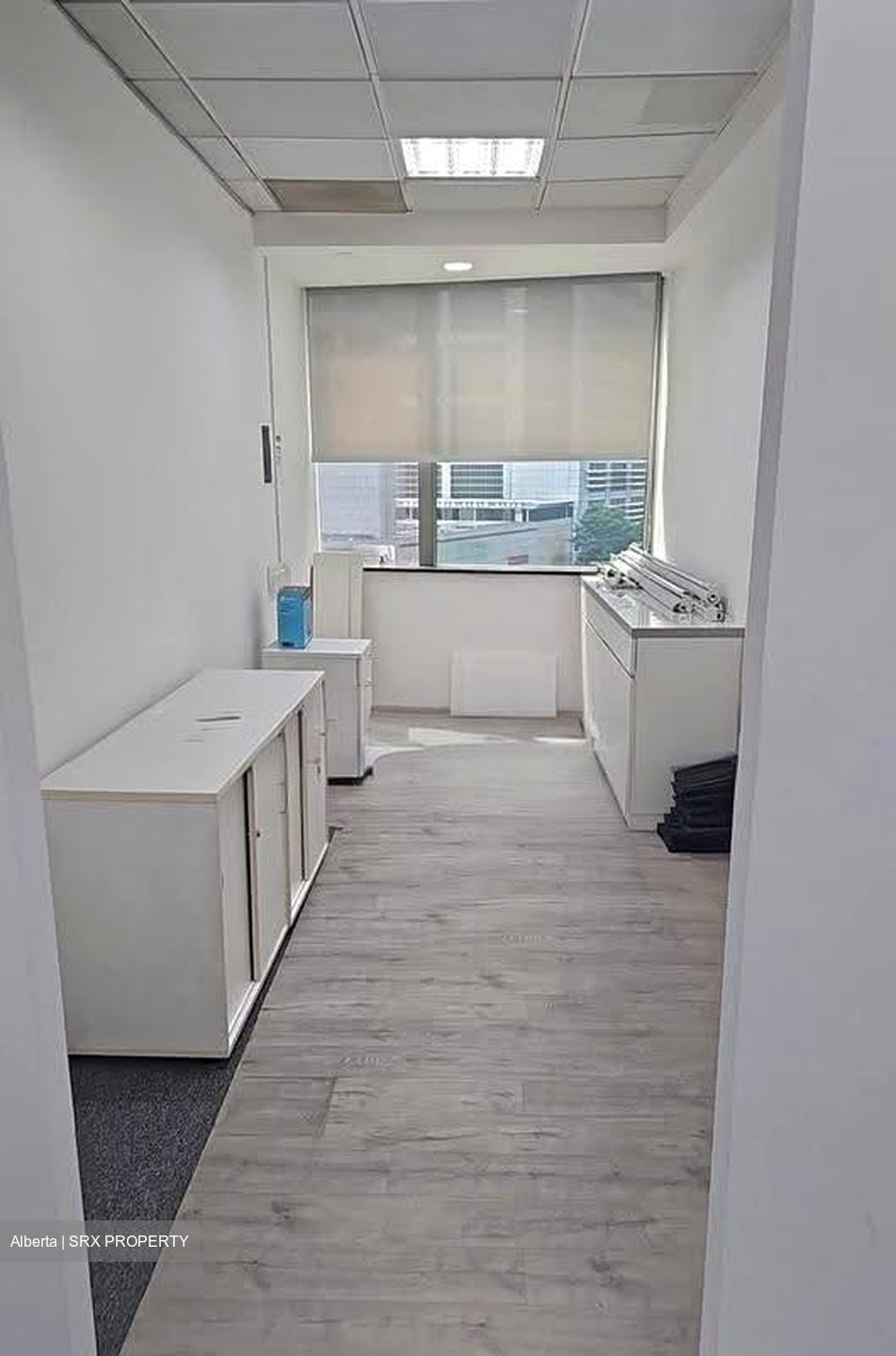 The House Of Eden (D1), Office #620583561